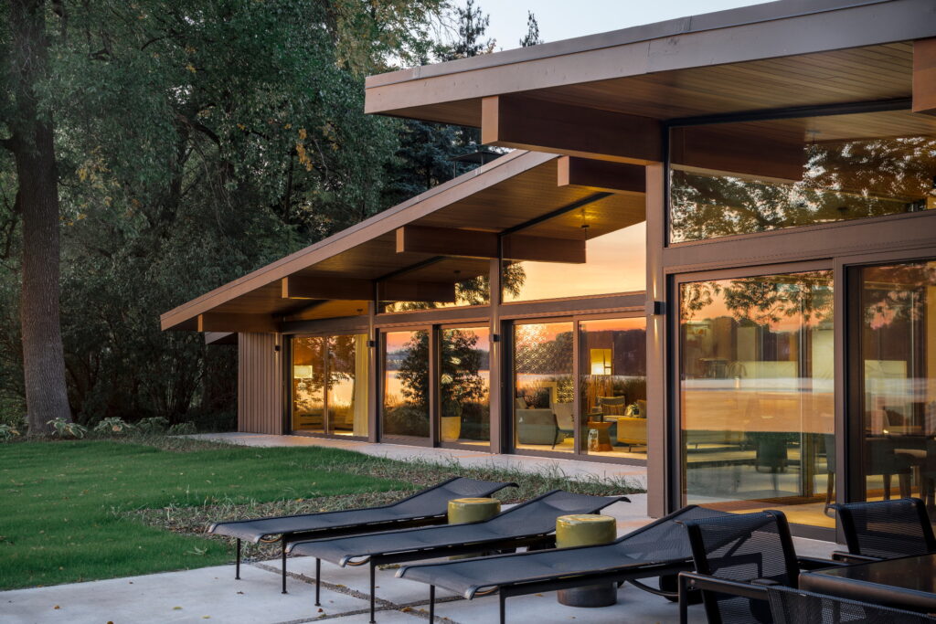 Revival of Mid-Century Modern